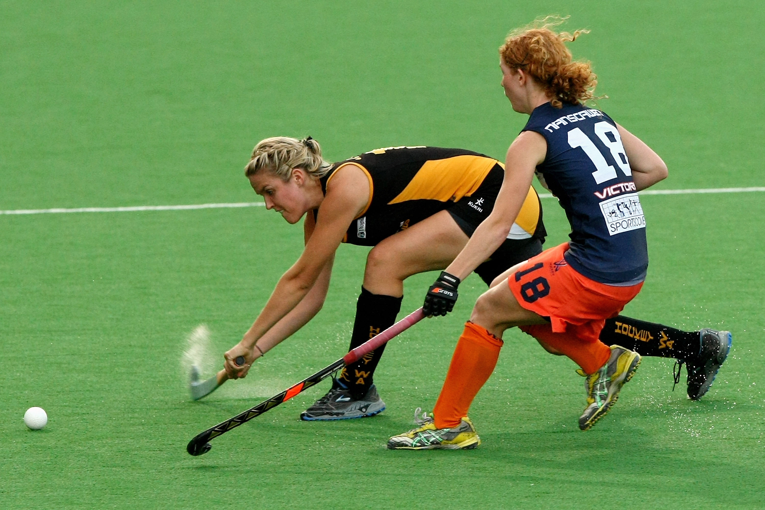 Australian field hockey star Lizzie Watkins dies in freak on-field ...