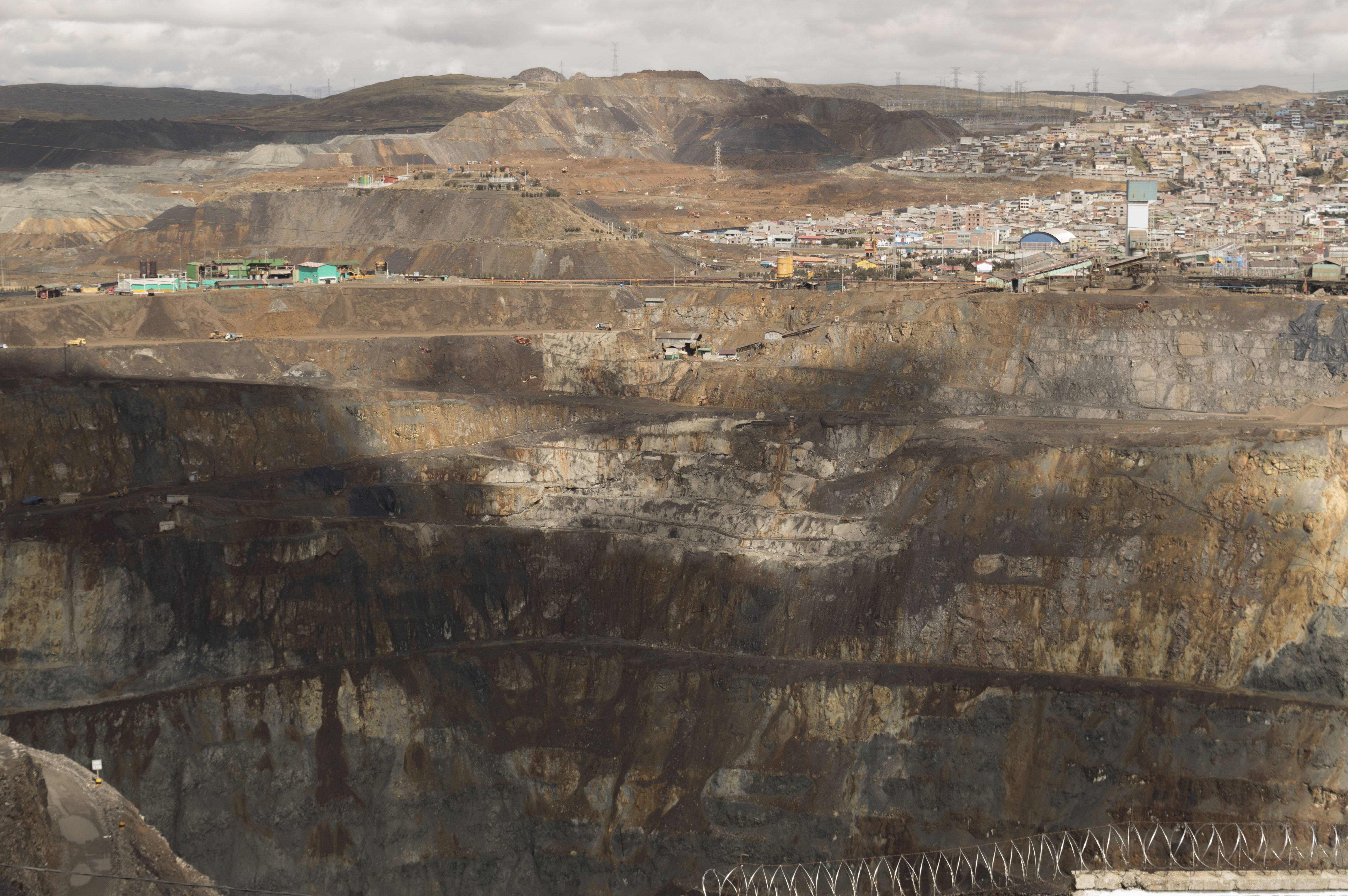 heavy metal mining in Peru