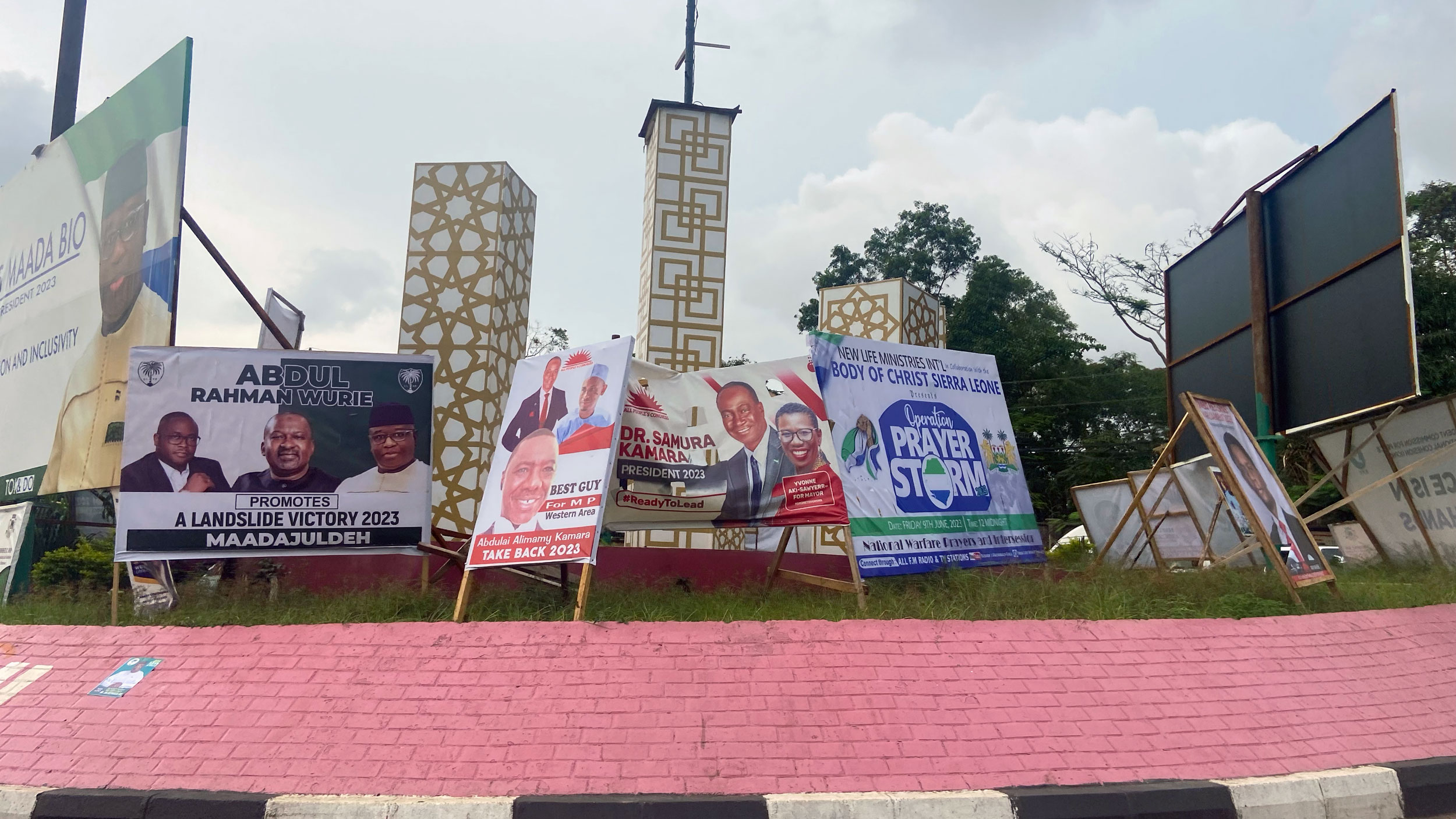 Sierra Leone elections: Familiar faces vie for voter trust as economy