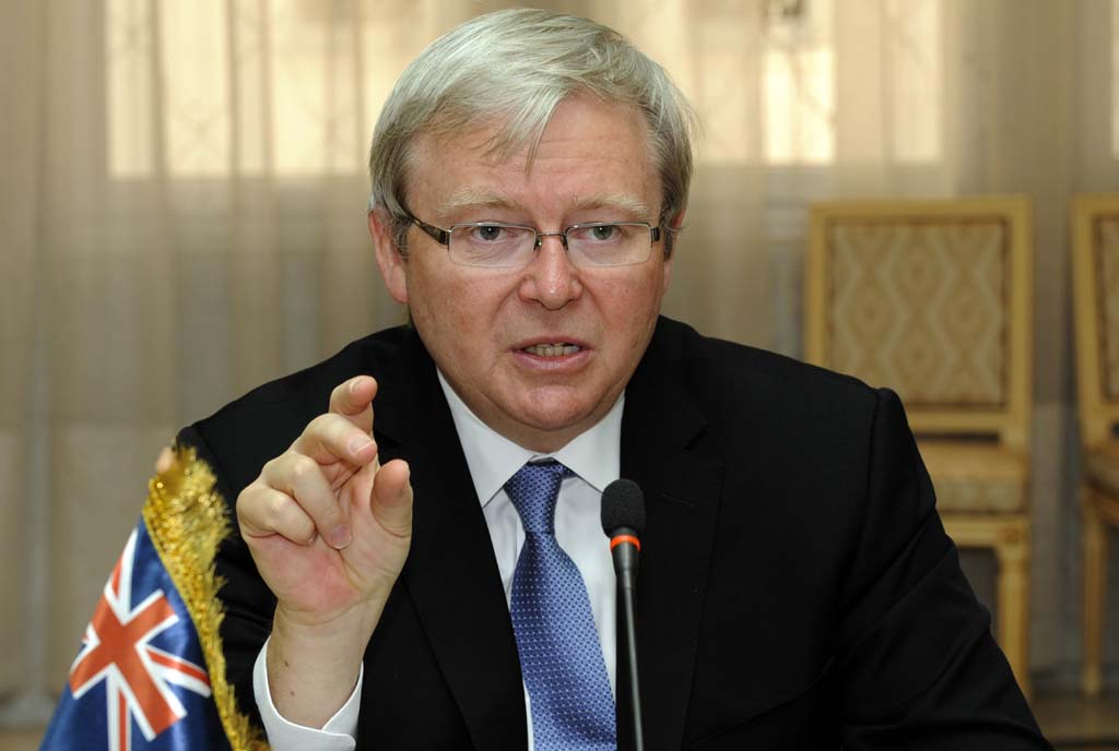 Australia's Kevin Rudd in airport Vegemite showdown - The World from PRX