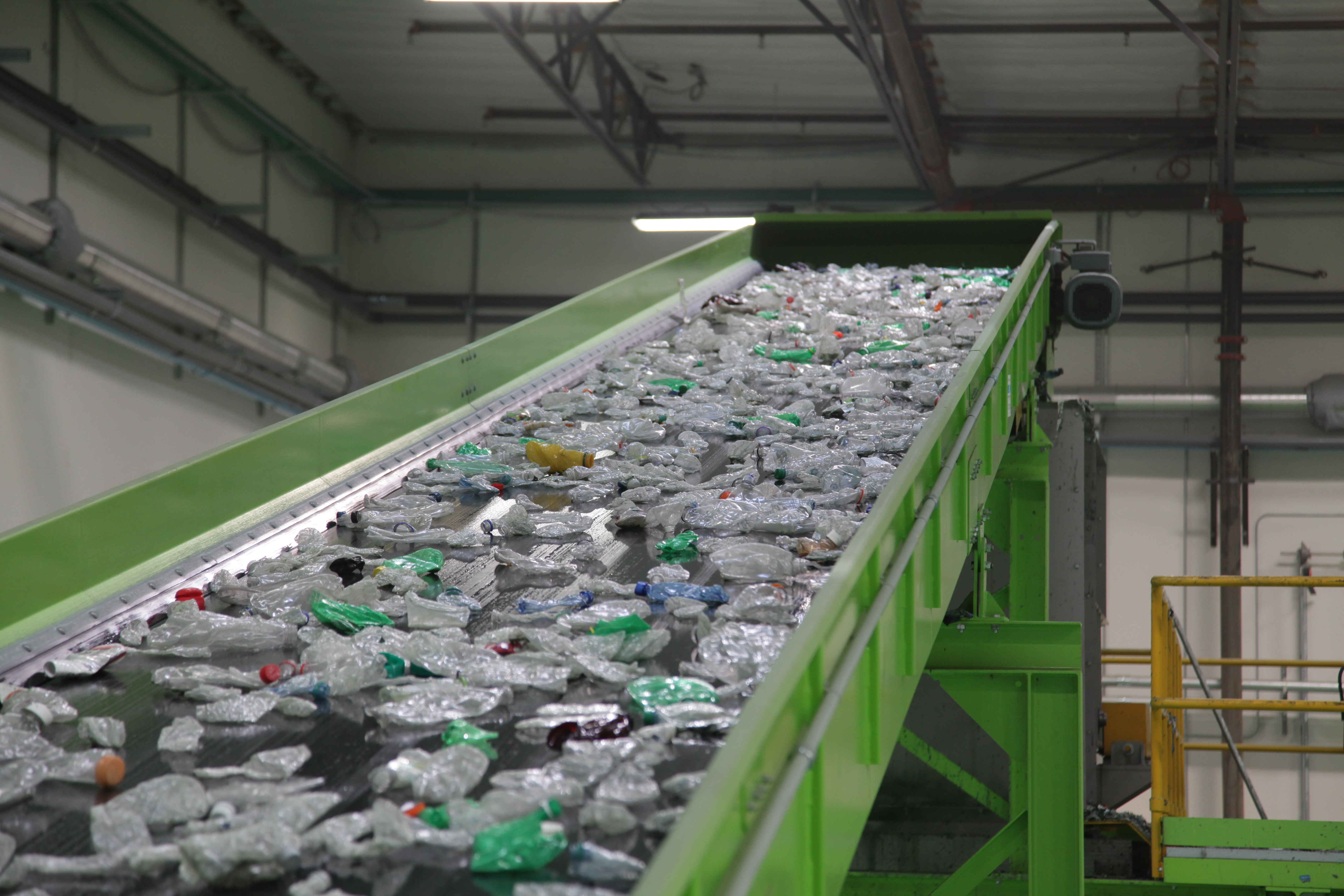 The CarbonLITE facility, which opened at the end of 2011, processes about 2 billion bottles a year. It's a closed loop recycling facility: plastic bottles are turned back into bottles to maximize recovery of the raw material. The CarbonLITE facility, which opened at the end of 2011, processes about 2 billion bottles a year. It's a closed loop recycling facility: plastic bottles are turned back into bottles to maximize recovery of the raw material.