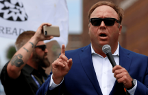 conspiracy theorist alex jones