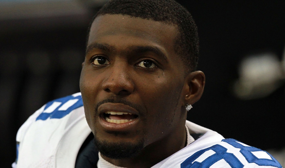 Dez bryant mother angela ask police to drop assault charge the world