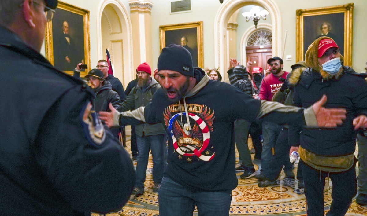 QAnon and the storming of the US Capitol: The offline effect of online conspiracy theories - Vimarsana News