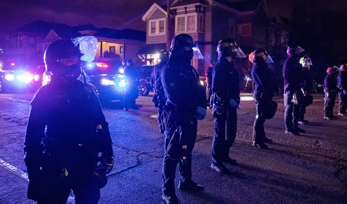 International group of lawyers investigates US police brutality - Vimarsana News
