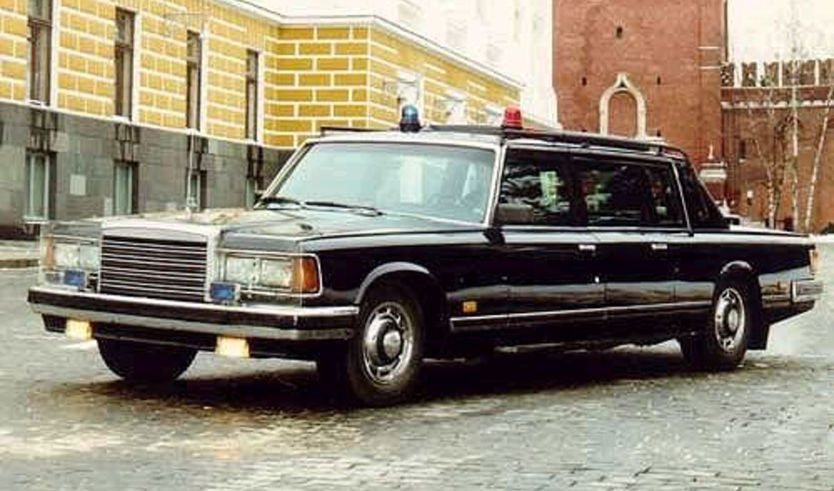 Putin Swapping Mercedes for RussianMade Zil Limousine The World from PRX