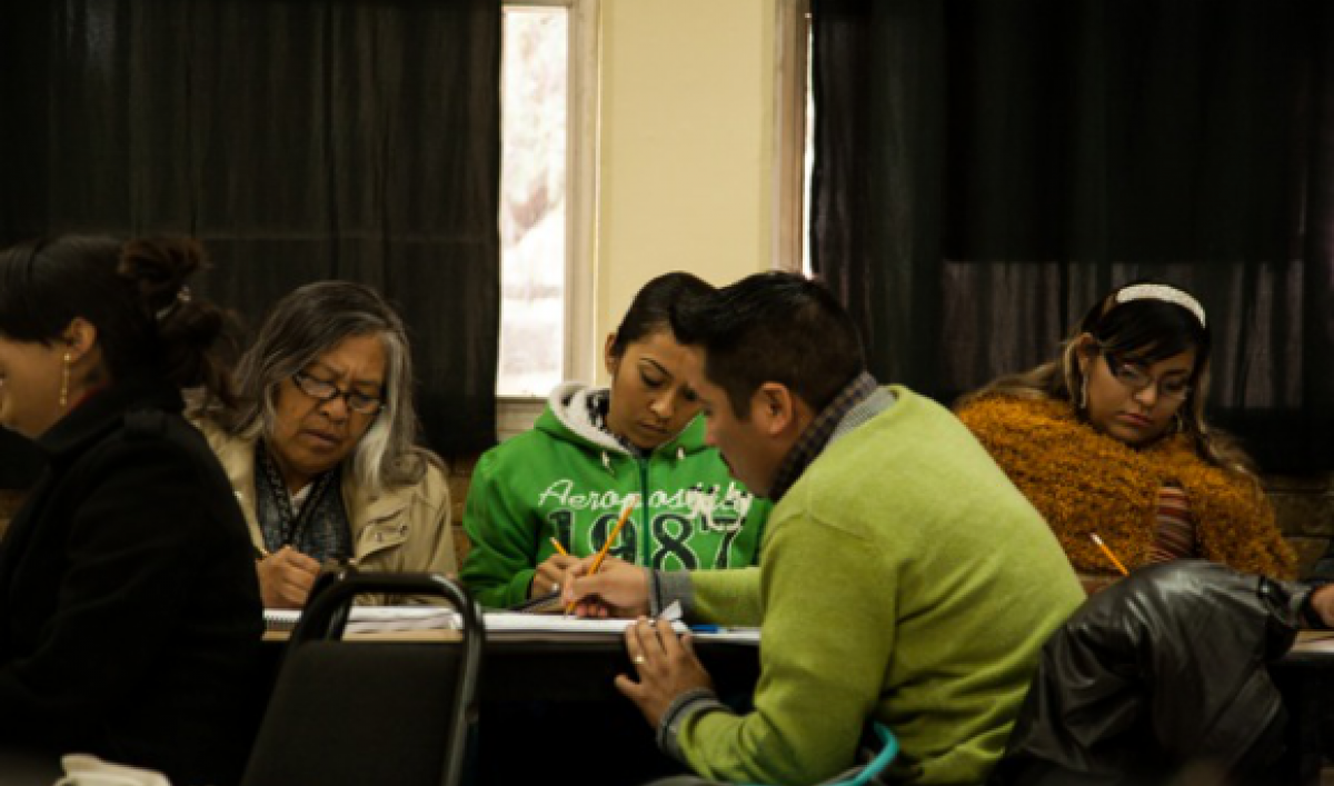 Mexican teachers trying to learn English to help students returning