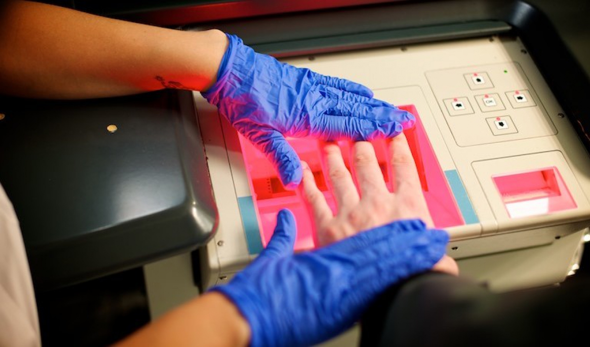This new 3D printed glove can dupe fingerprint scanners