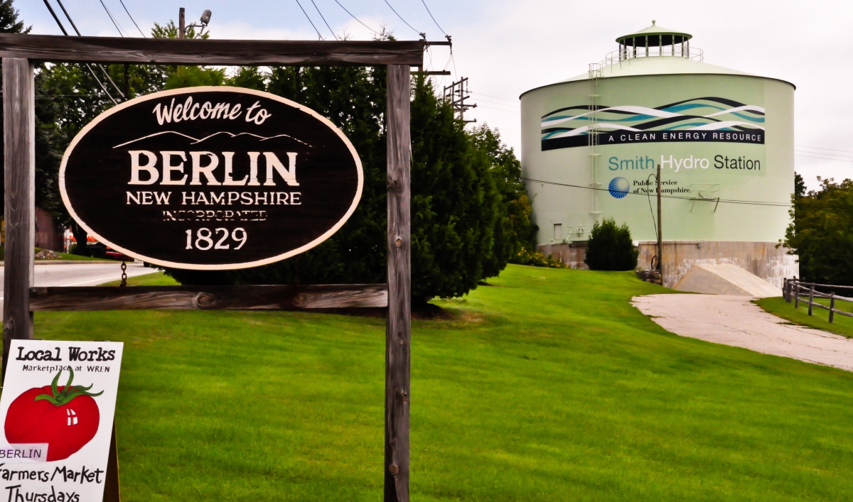 Why Berlin New Hampshire is pronounced like BARlin