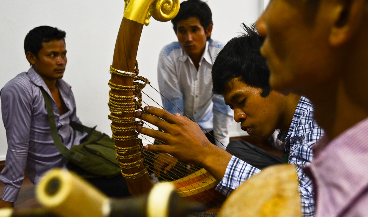 report about cambodian music 101 Designed to aid nonmusic majors in developing skills needed for listening to music creatively emphasis on masterworks of western music from major style periods. report about cambodian music 101 Designed to aid nonmusic majors in developing skills needed for listening to music creatively emphasis on masterworks of western music from major style periods.