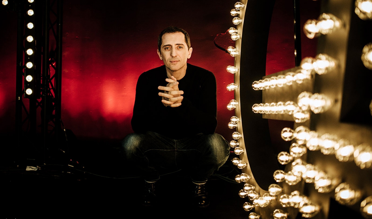 French comedian Gad Elmaleh leaves fame, fortune and French behind