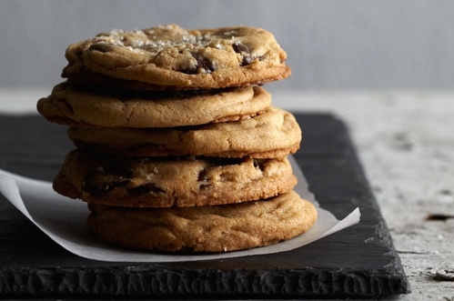 Armando Rafael Moutela's cardamom cayenne chocolate chip cookies topped with salt Armando Rafael Moutela's cardamom cayenne chocolate chip cookies topped with salt