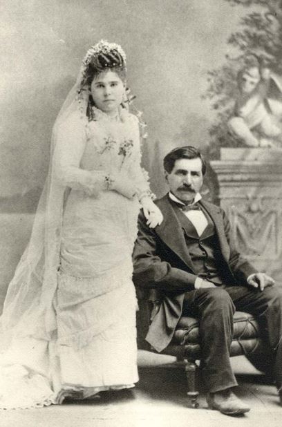 Hadji Ali and his bride in the late 1800s. Hadji Ali and his bride in the late 1800s.