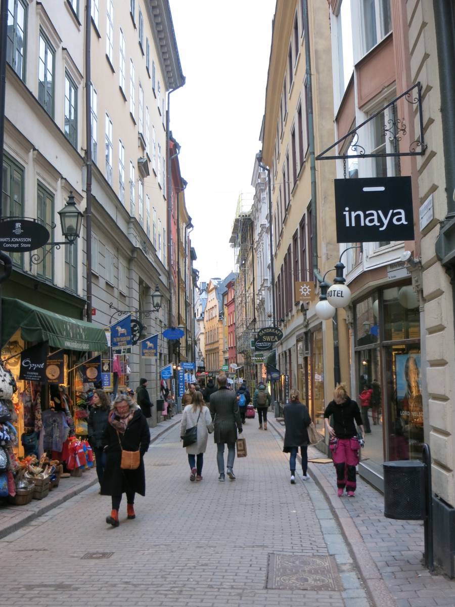 Stockholm's historic core, the island of Gamla Stan, isn't entirely vehicle free, but it comes close. Stockholm's historic core, the island of Gamla Stan, isn't entirely vehicle free, but it comes close.