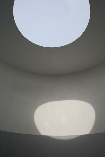 James Turrell “The Kielder Skyspace” (2000) James Turrell “The Kielder Skyspace” (2000)