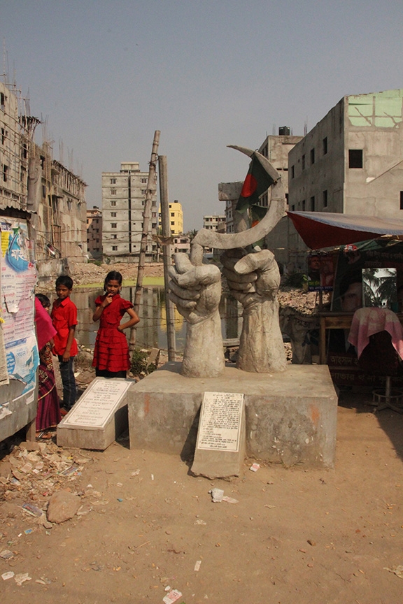 Statue