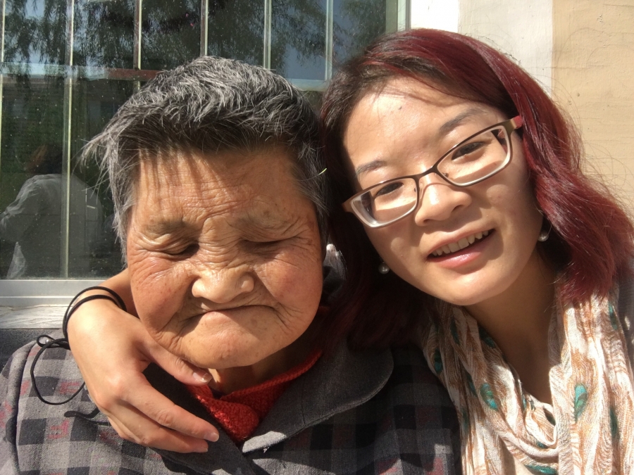 bigail Anderson visits her surrogate grandmother from the Xining Children's Home Abigail Anderson visits her surrogate grandmother from the Xining Children's Home