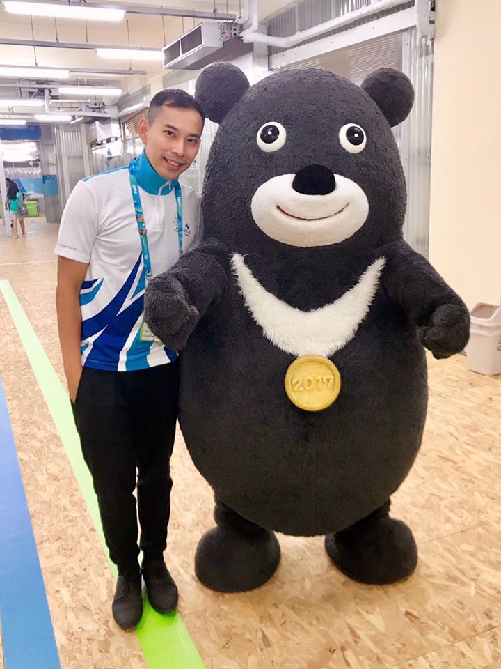 Dean Huang served in Taiwan's Substitute Military Service, where he worked on the organizing committee for the 2017 Universiade in Taipei. Dean Huang served in Taiwan's Substitute Military Service, where he worked on the organizing committee for the 2017 Universiade in Taipei.