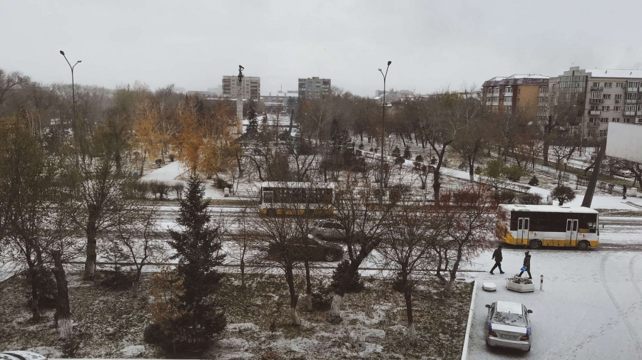 Semey, an industrial city in eastern Kazakhstan, is home to a number of food processing and textile factories. Many of the residents there suffer from chronic illnesses caused by the Polygon nuclear tests that affected nearby villages. A snowy view of the town of Semrey, Kazakhstan.