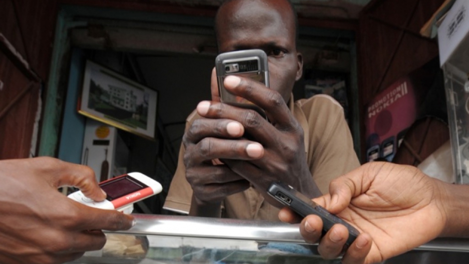 Researchers Use Cell Phones To Track The Movement Of Malaria In Africa The World From Prx Samsung galaxy note 10 lite 128gb 8gb ram. researchers use cell phones to track