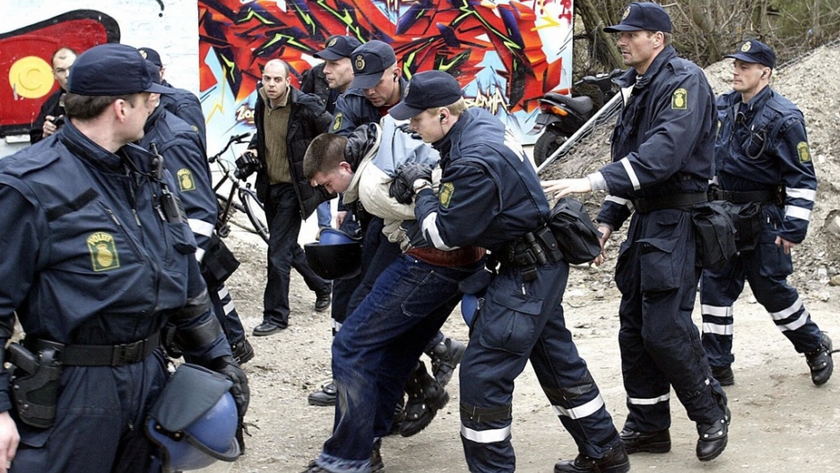 A winwin on drugs? Fighting gangs by legalizing pot Public Radio