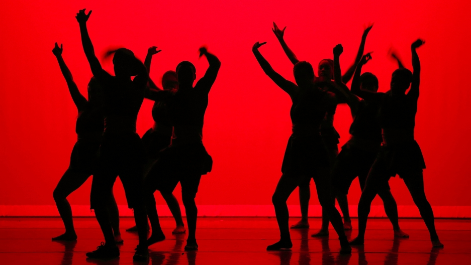 Body movin’. Body movin’.