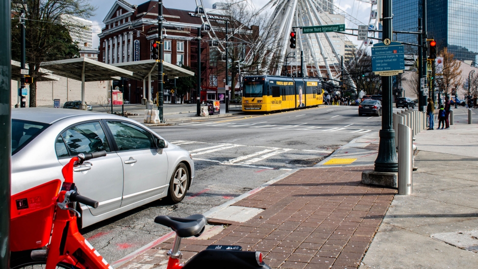How Can Atlanta Get To 100 Green Atlanta S New Green Energy Plan Roved By The City Council In March Calls For To Run On 100 Renewables 2035 It An Ambitious Goal