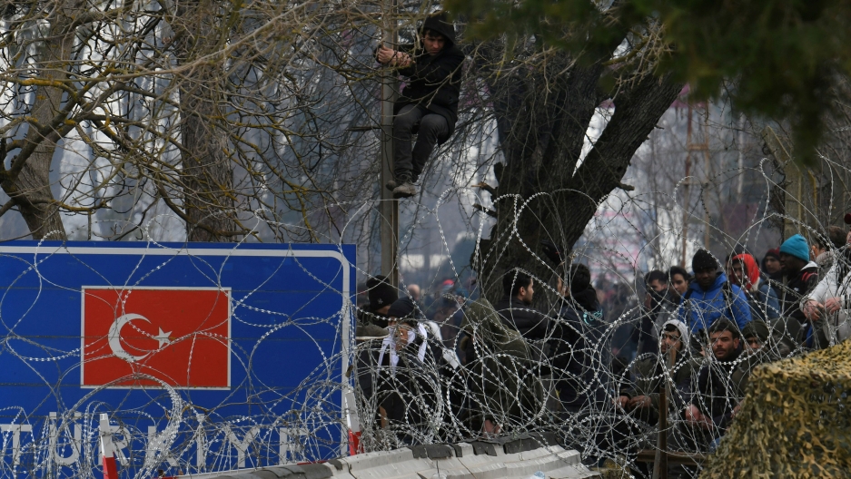 Migrants and refugees at the center of tensions along the GreekTurkey