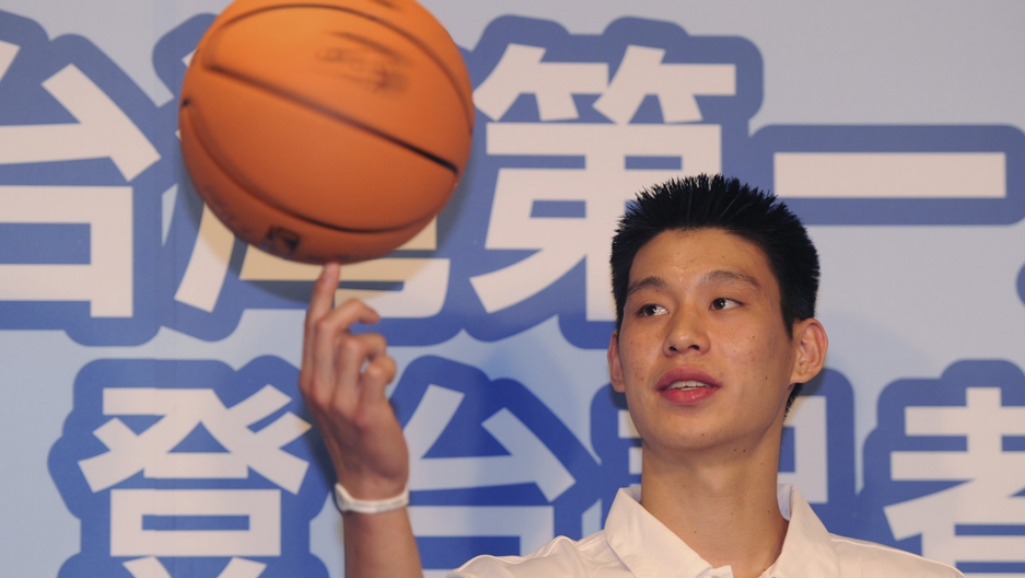 Espn Writer Fired Over Jeremy Lin Headline Apologizes For Honest