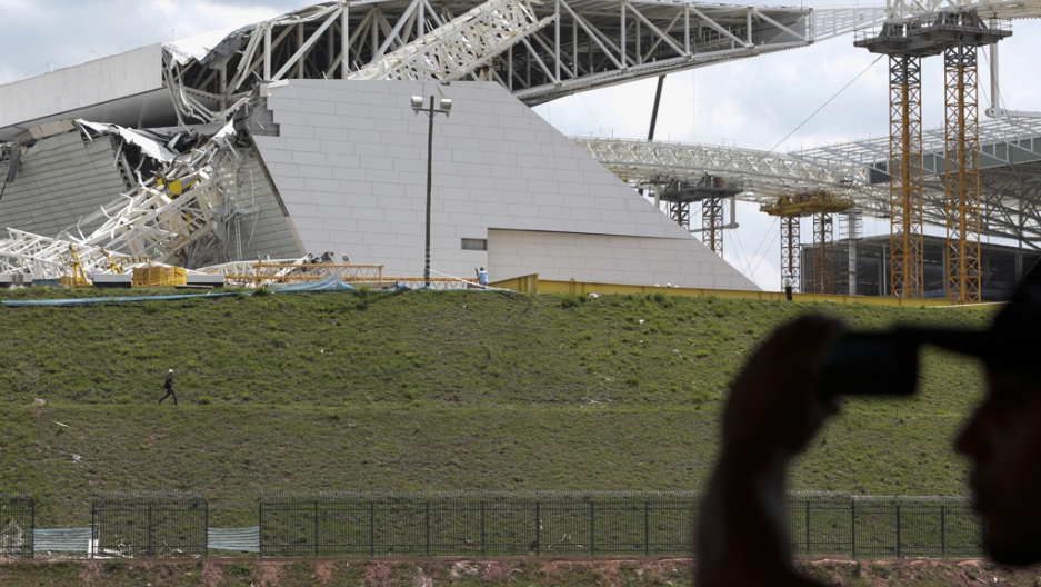 Deadly Sao Paulo soccer stadium collapse may delay completion until