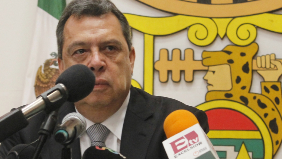 Governor of Mexican state where 43 students disappeared quits The