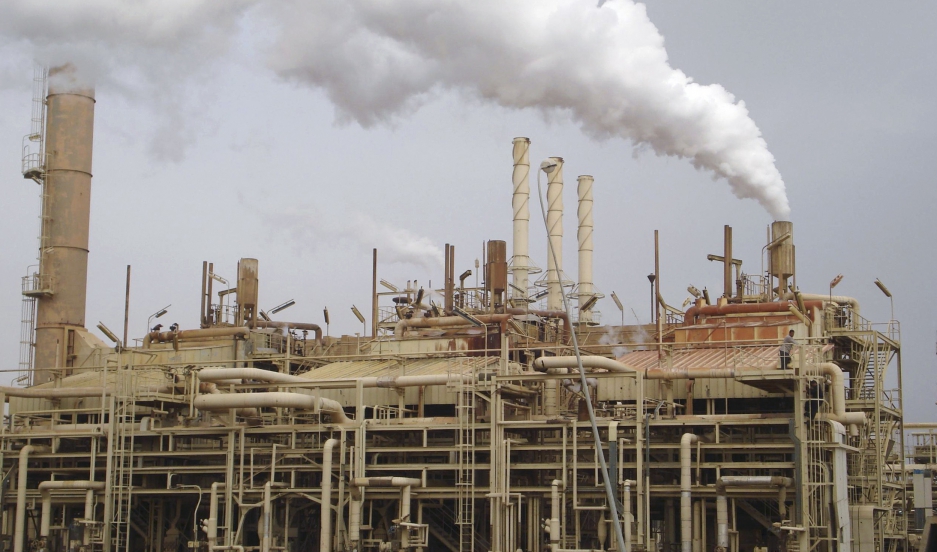 A view of a Baiji oil refinery, 180 km (112 miles) north of Baghdad, February 19, 2008. 