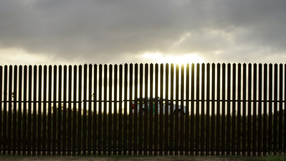 Do Good Fences Make Good Neighbors A History Of Border Walls