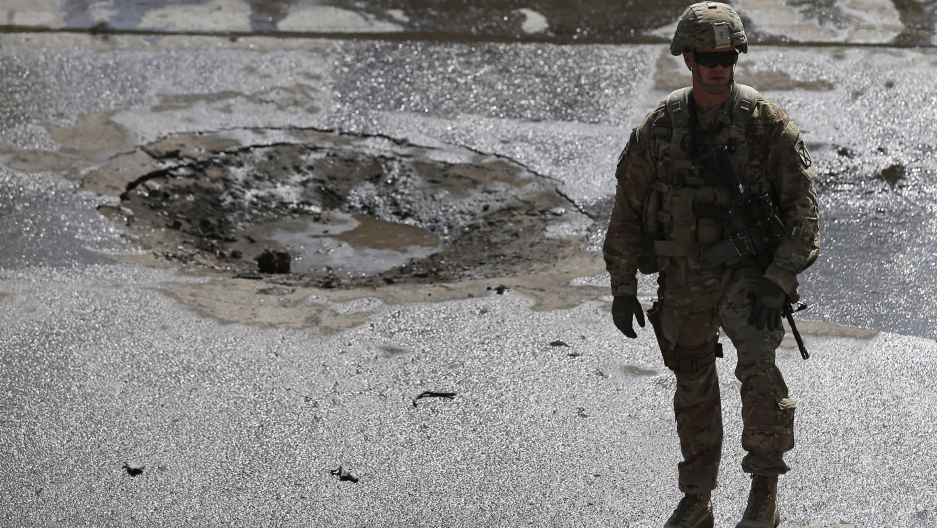 president obama extends us military mission in afghanistan