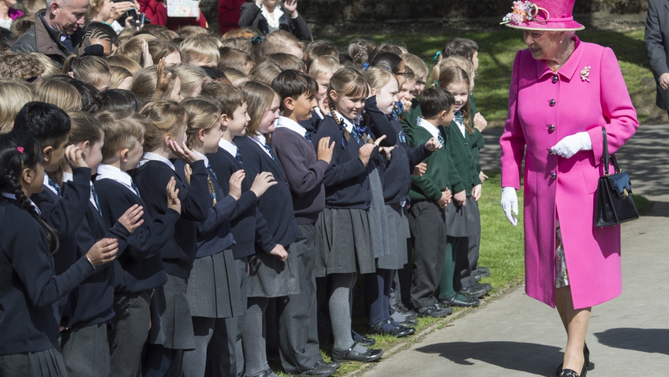 london school uniform