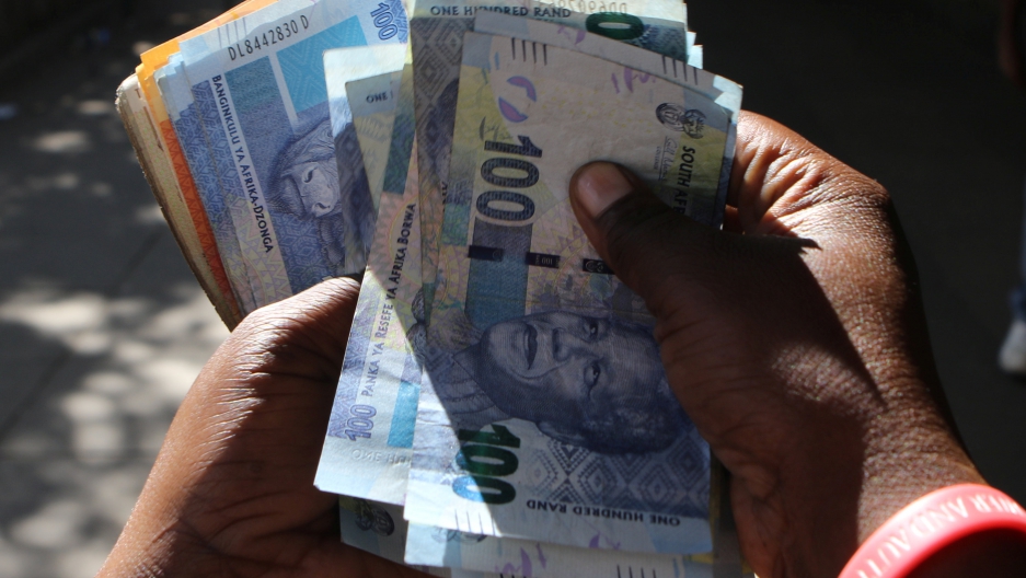 Running Out Of Us Dollars Zimbabwe Says It Will Print Its Own Bond Running Out Of Us Dollars Zimbabwe Says It Will Print Its Own Bond Notes