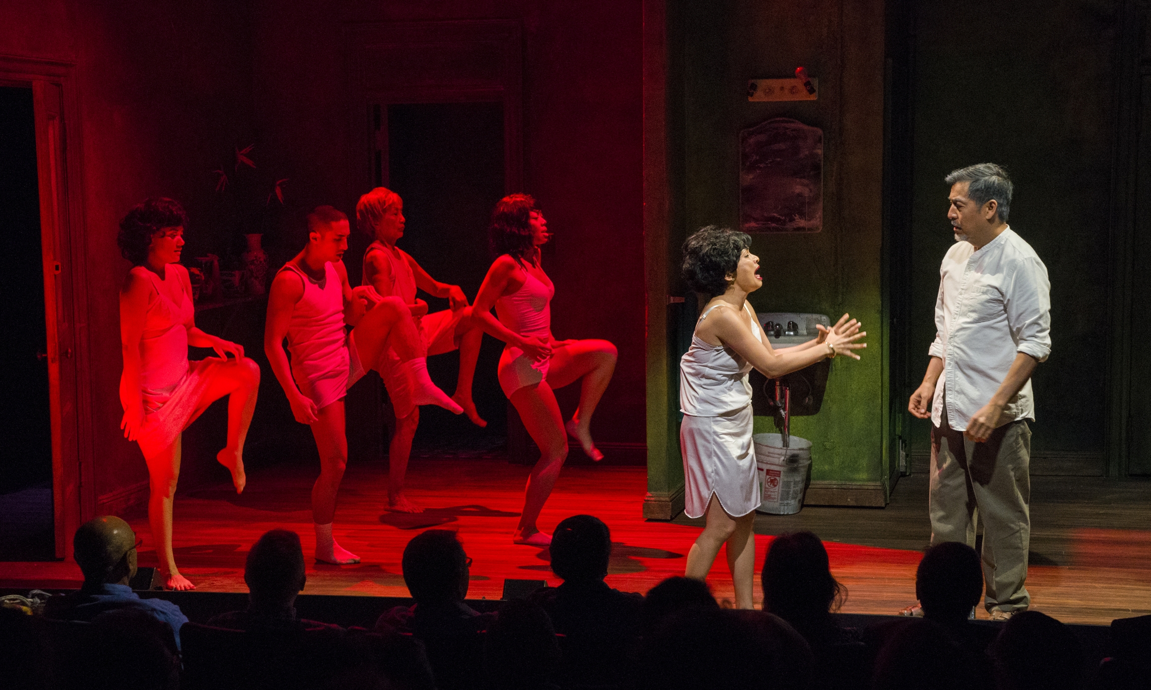 Diane Phelan, Ryan James Ortega, Ching Valdes-Aran, Caitlin Cisco, Francisca Muñoz and Alan Ariano in “Felix Starro.” Diane Phelan, Ryan James Ortega, Ching Valdes-Aran, Caitlin Cisco, Francisca Muñoz and Alan Ariano in “Felix Starro.”