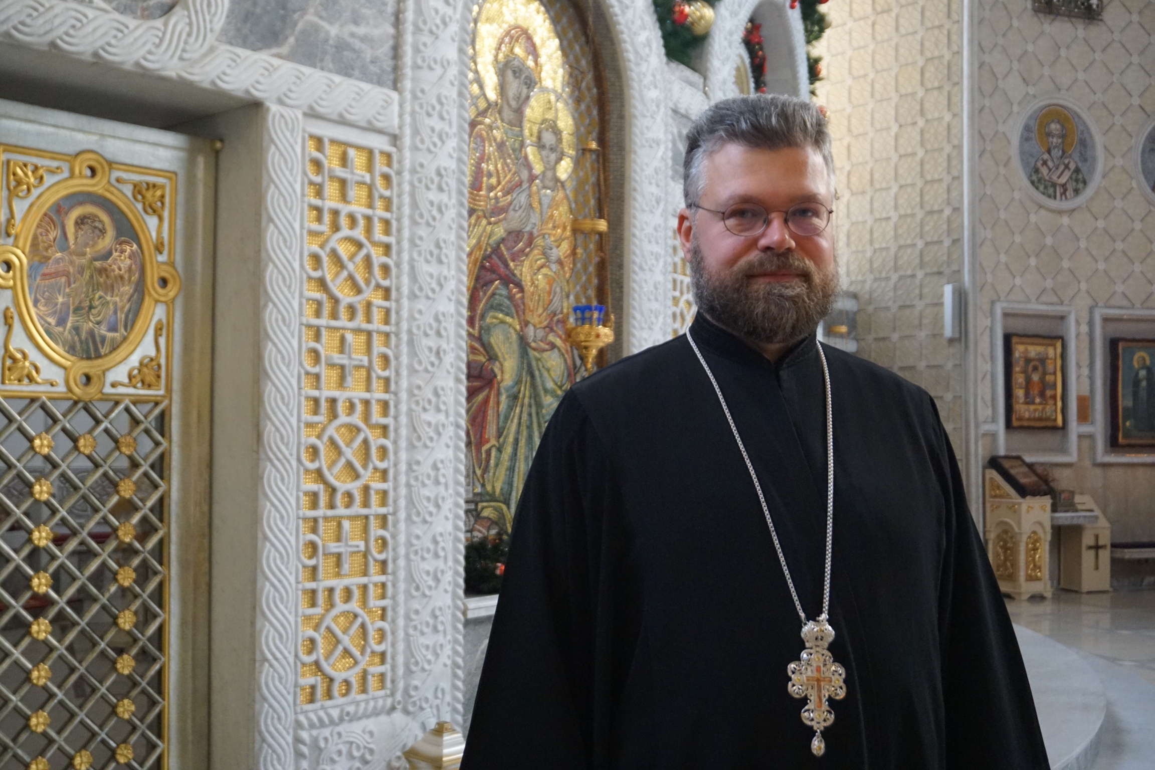 priest 