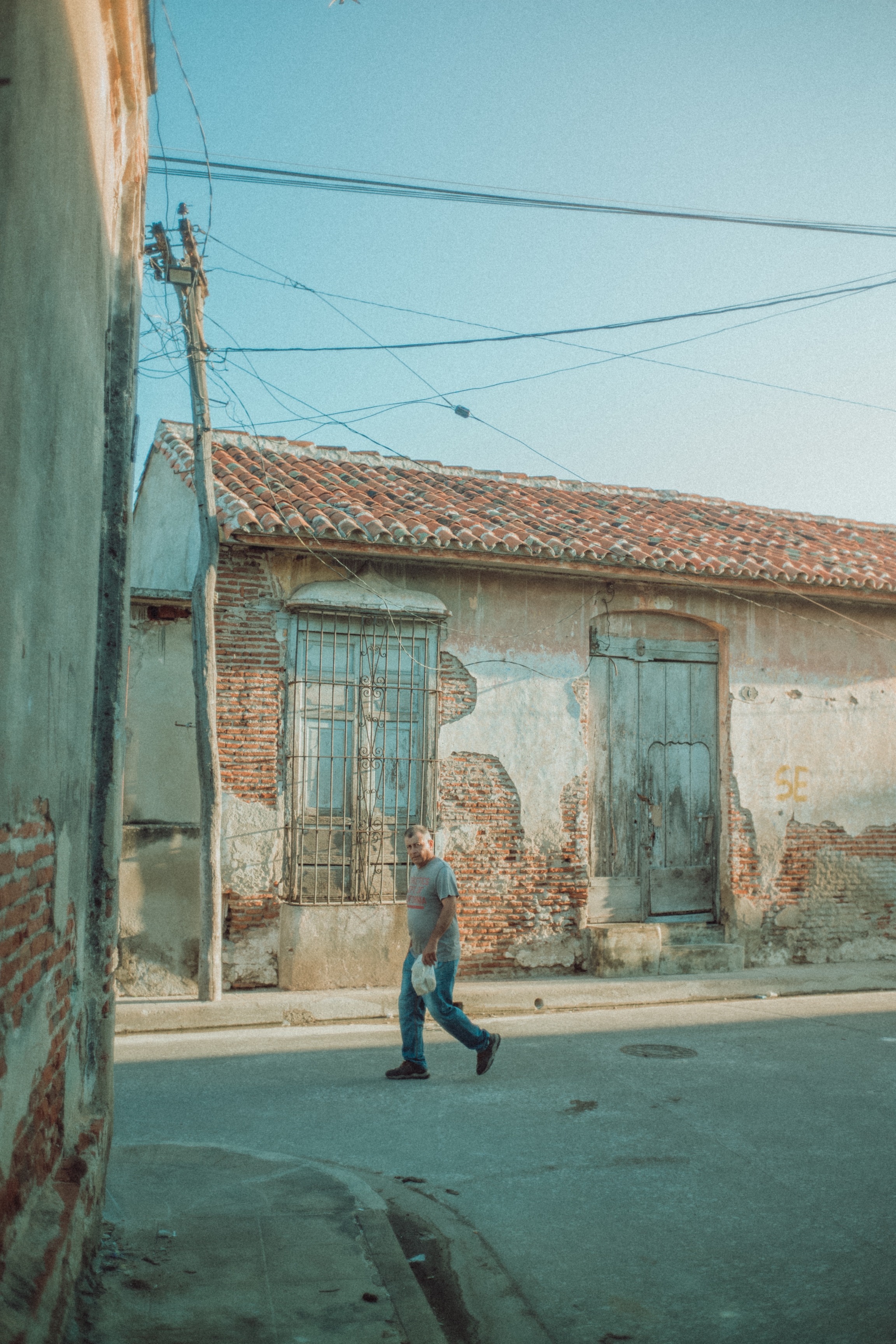 Postcards of life in Camaguey.