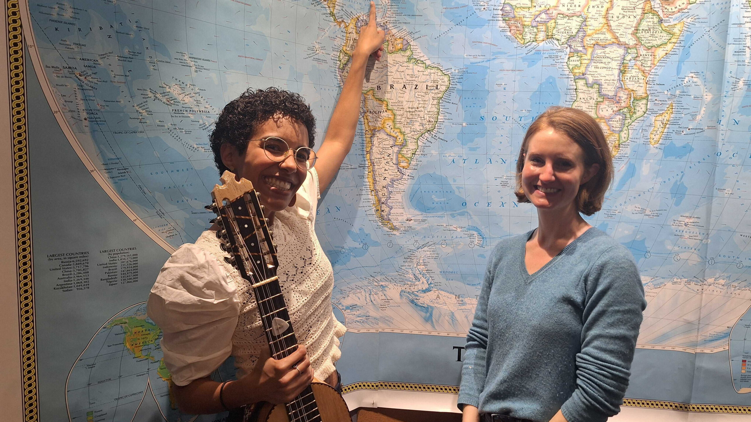 International jazz musician Fabiola Méndez and her cuatro